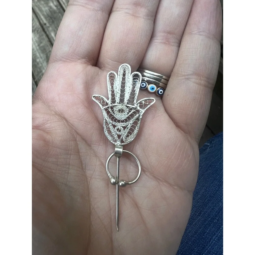 Vtg Hamsa Hand Evil Eye Filigree Stick Pin Silver Tone Red Cabochon Scarf Hat